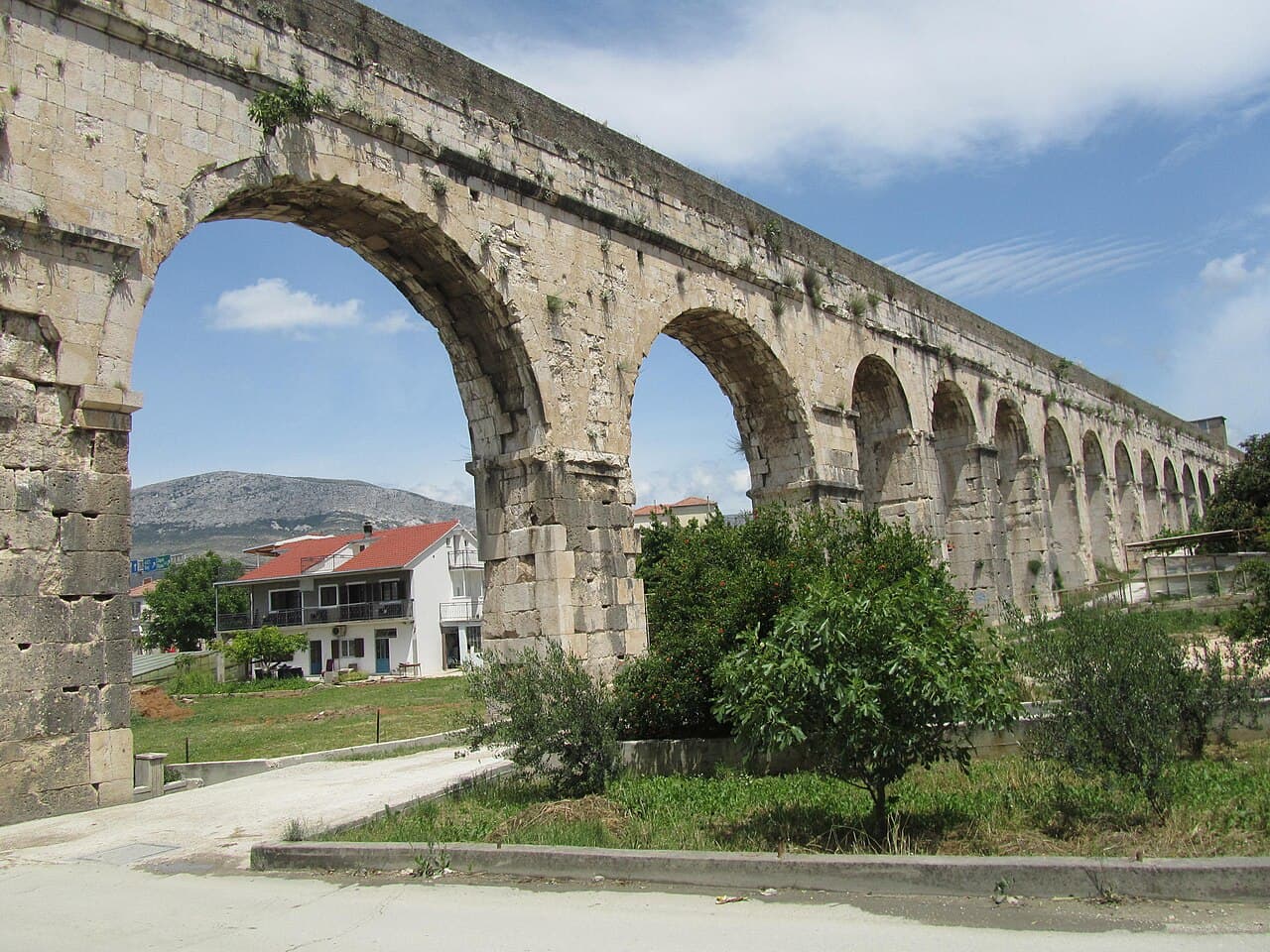 Diocletianus Aqueduct